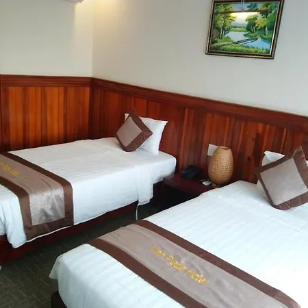 Vinh Plaza Hotel Exterior photo